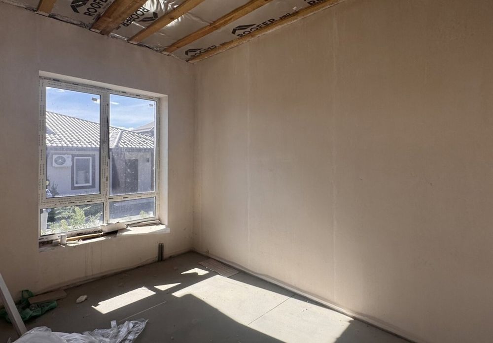 Продаж дноповерховий дуплекс у Бучі 98 м² | 1,8 сотки, 3 кімнати, 2 паркомісця | Закрита територія, Без комісії | Школа №3 поруч