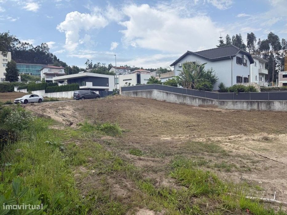 Terreno Para Construção Em Mouriz