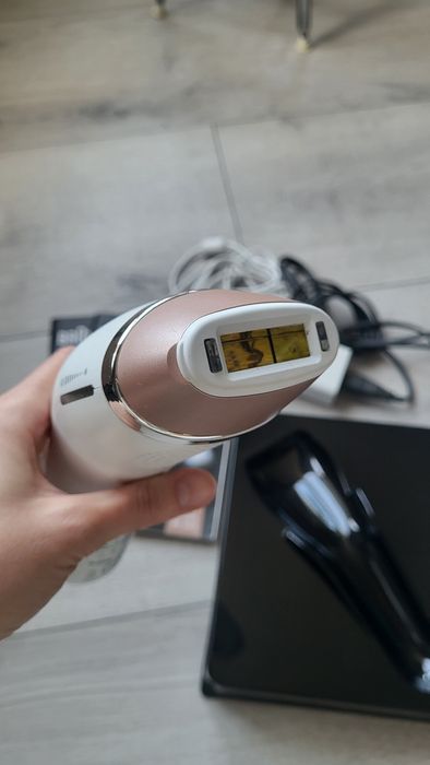 Фотоепілятор BRAUN