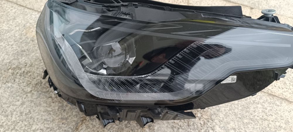 Farol Otica BMW M2 G42 full Led