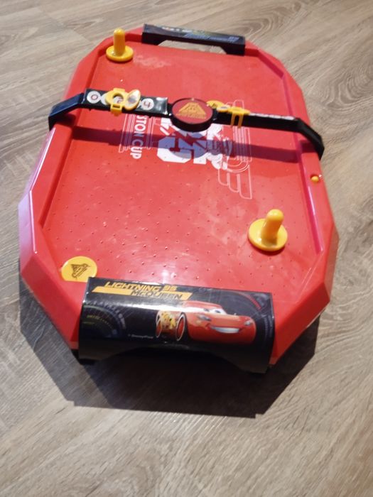 Gra cymbergaj Zygzak McQueen