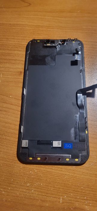 Iphone 13 pro wyswietlacz