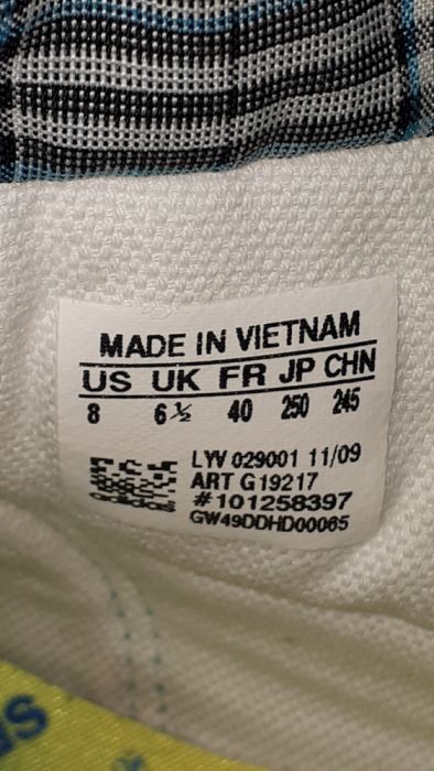 Продам Кеды adidas