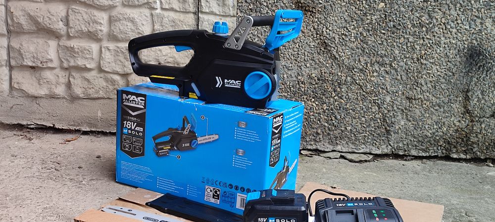 Потужна Пила акумуляторна з Англії