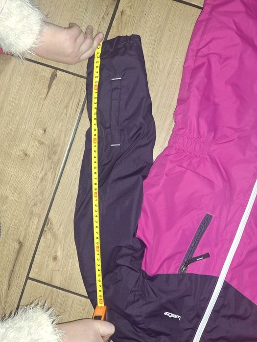 Продам комбінезон 132-140