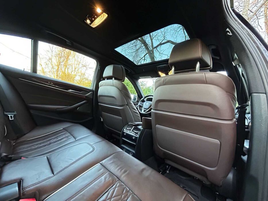 BMW 5 Series 530i      2017