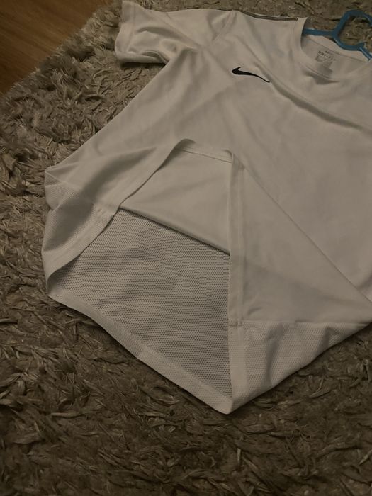 Koszulka sprotowa nike