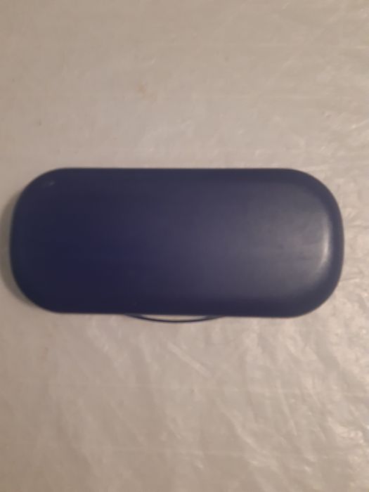 Nowe etui do okularów. Fielmann. Niebieskiie