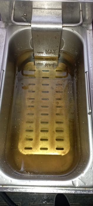 Продам фрітюрницю