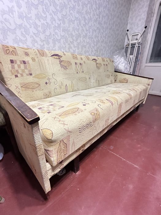 Продам диван б/у