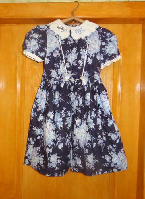 нарядное платье на 10 - 12 лет