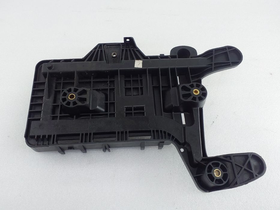 Base / caixa da bateria SKODA Octavia II Hatchback (1Z3)