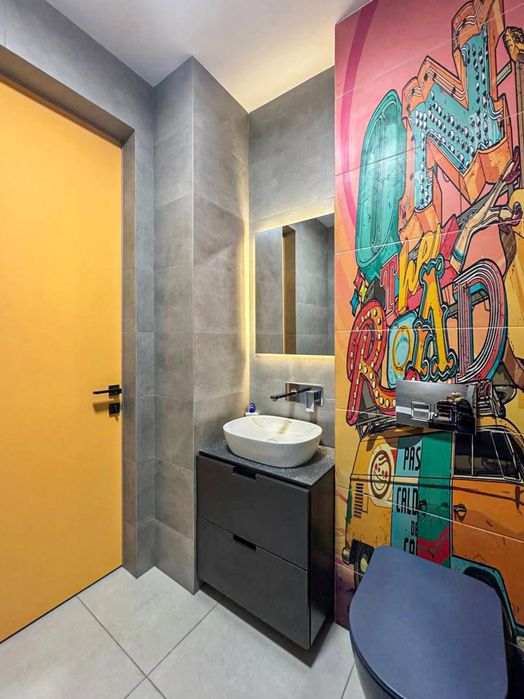 Київ. 3-кімн. квартира ЖК Лебединий, вул. Ревуцького, метро Харківська