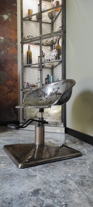 Fotel industrialny, loft.