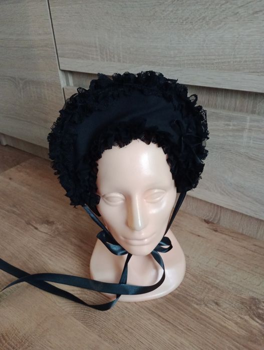 Headdress,  czapka wiktoriańska