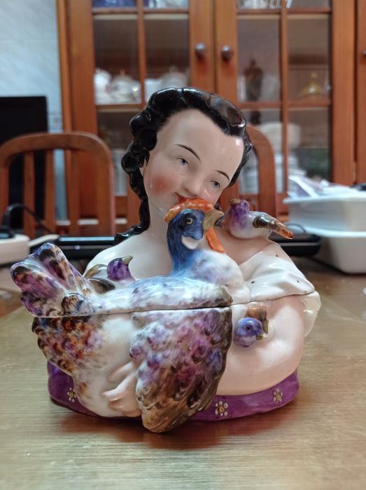 Caixa decorativa do século XIX