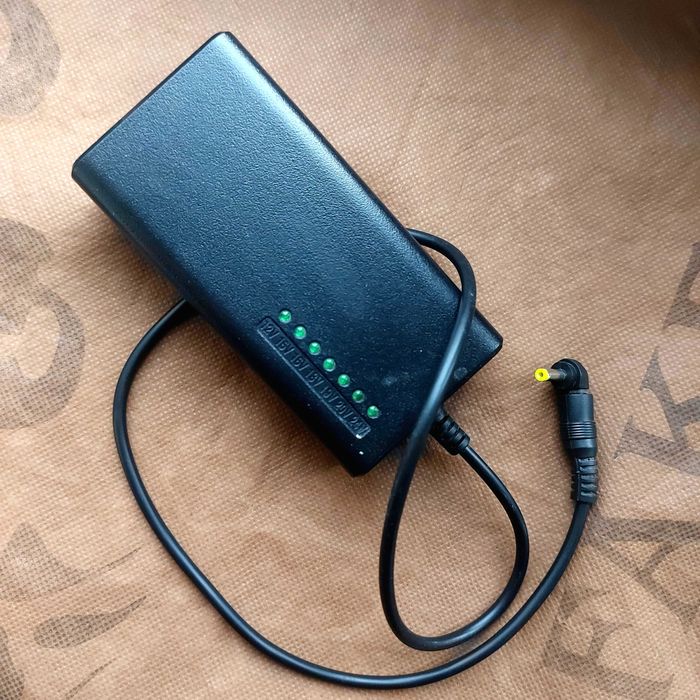 Зарядка для ноутбука