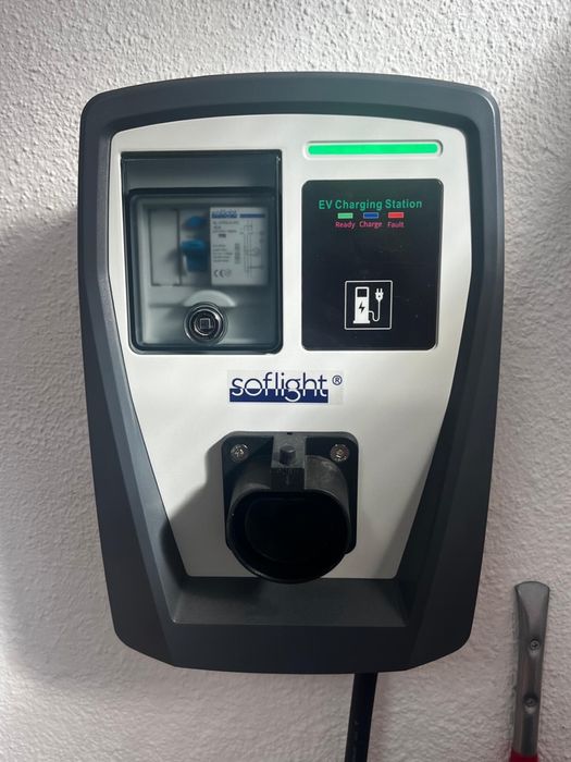 Armazém/ Atividades Comerciais