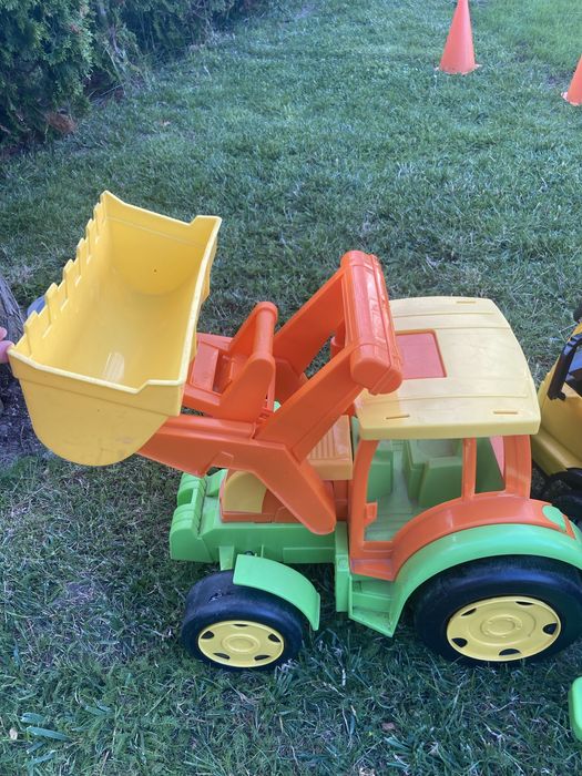 Zabawki ogrodowe stan bardzo dobry