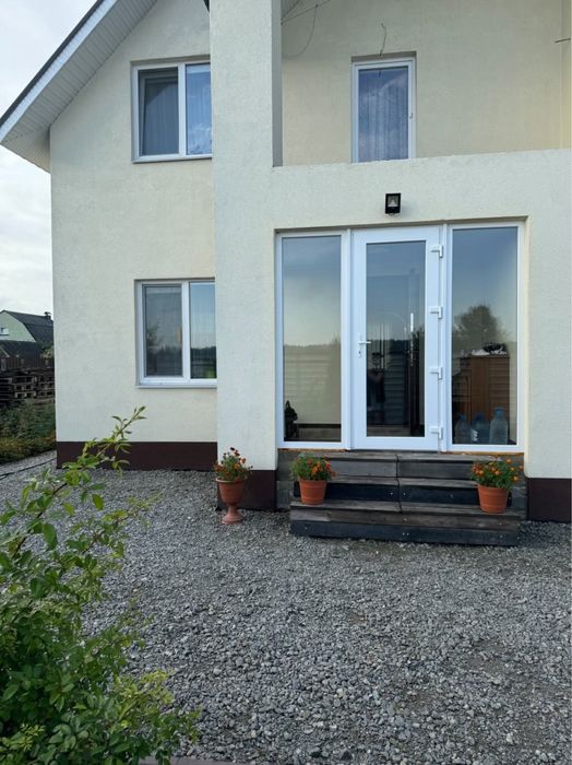 Оренда будинку  з зручним плануванням