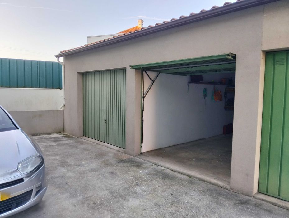 Arrenda-se garagem fechada, na Gafanha da Nazaré