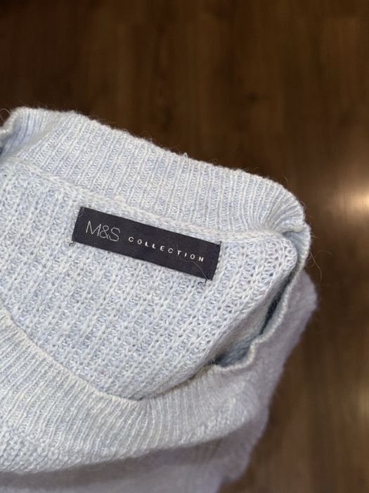 Светр теплий жіночий