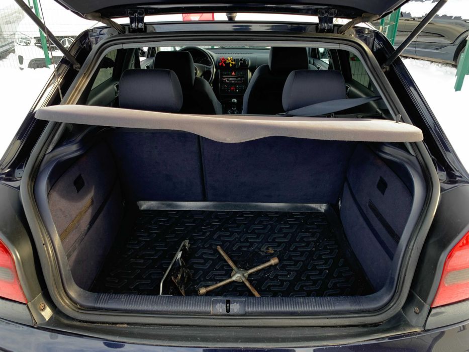 Audi A3 2002 1.6 бензин