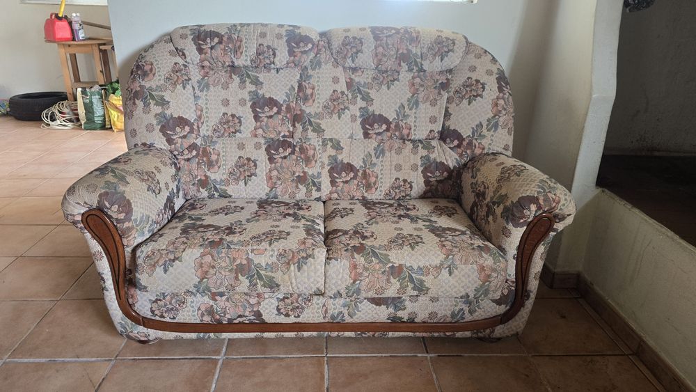Sofa vintage lindíssimo óptimas condições