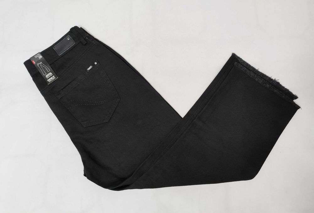 Spodnie 7/8 czarne dżinsowe jeans ONLY 28 S/M SP0159