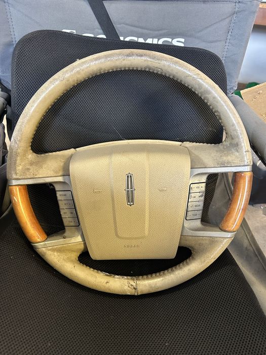 Lincoln navigator kierownica z poduszka