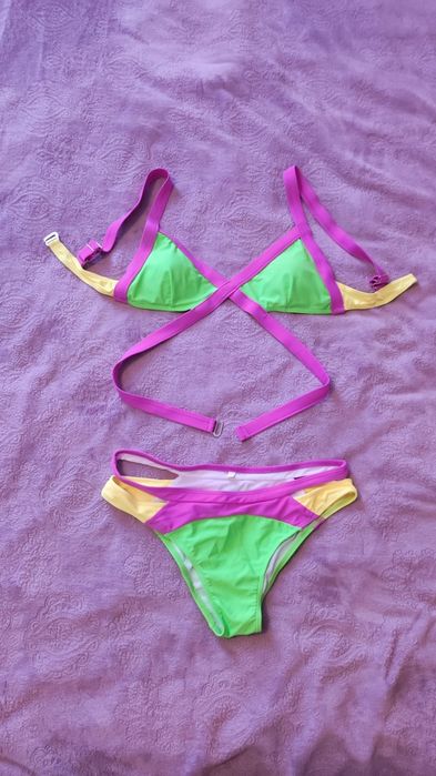 Купальник новий  розмір м