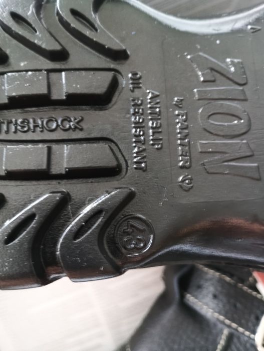 Buty spawalnicze rozmiar 43