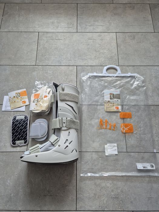 Orteza na lewą nogę plus dodatki