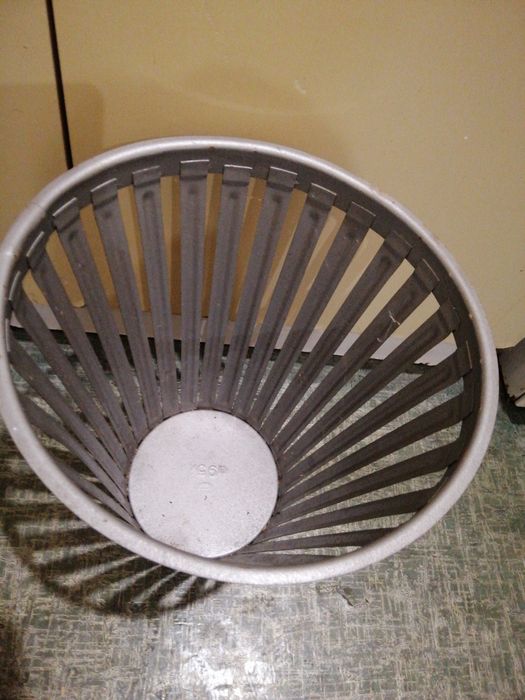 Ведро /корзина/для мусора, оцинкованное