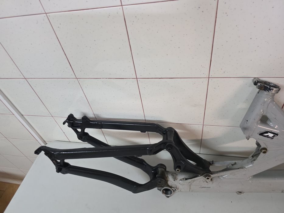 Quadro specialized big hit