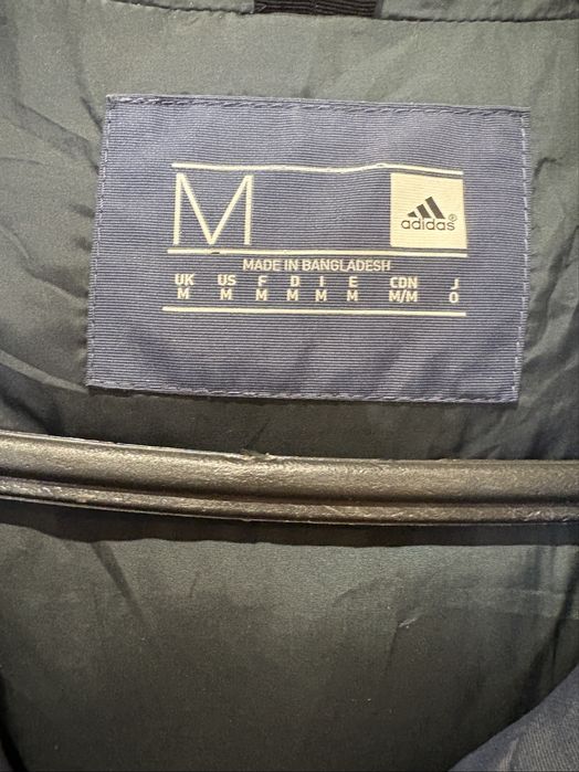 Зимова парка adidas