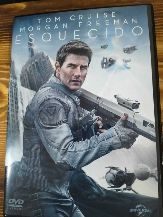 Oblivion - Esquecido DVD com Tom Cruise