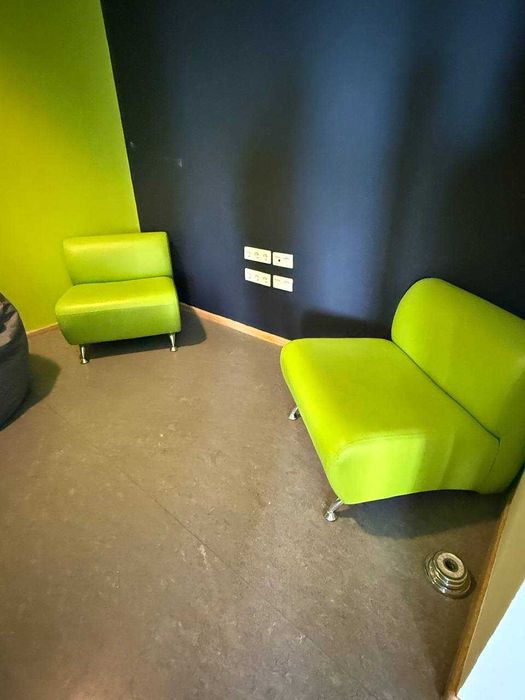 пуфи дивани офісні для відвідувачів кафе дому