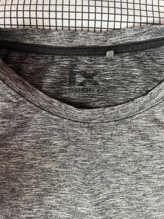 одяг для дівчинки 8-9 років (майка, кофтинка, штани, футболка, сукня)