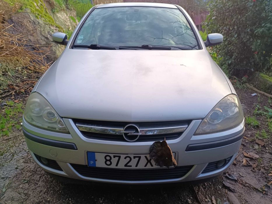 Carro Opel corsa c