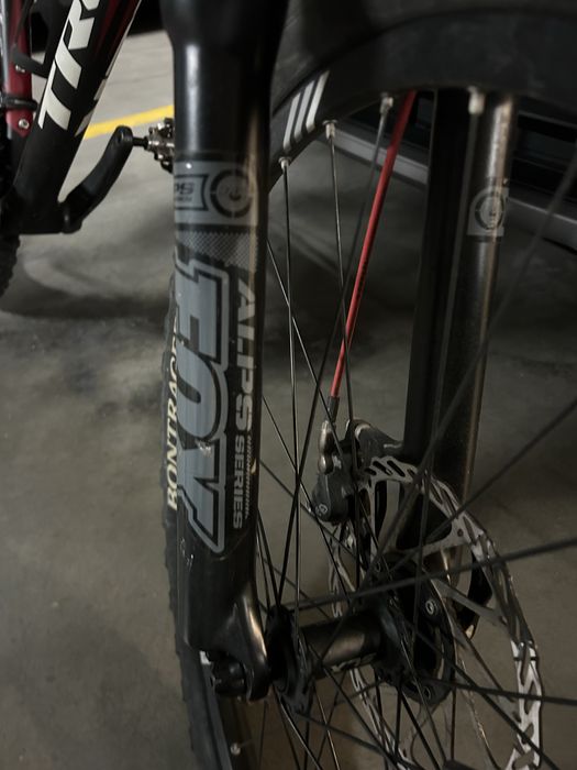 Trek  carbono elite 9.7