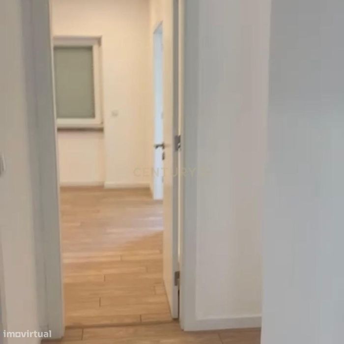 Apartamento T3 para Arrendamento.