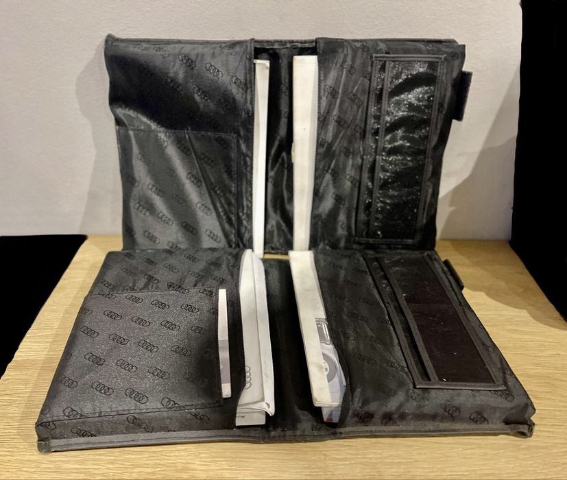 Сервісна книжка Гольф VW Audi Golf 4 5 6 Touran Jetta