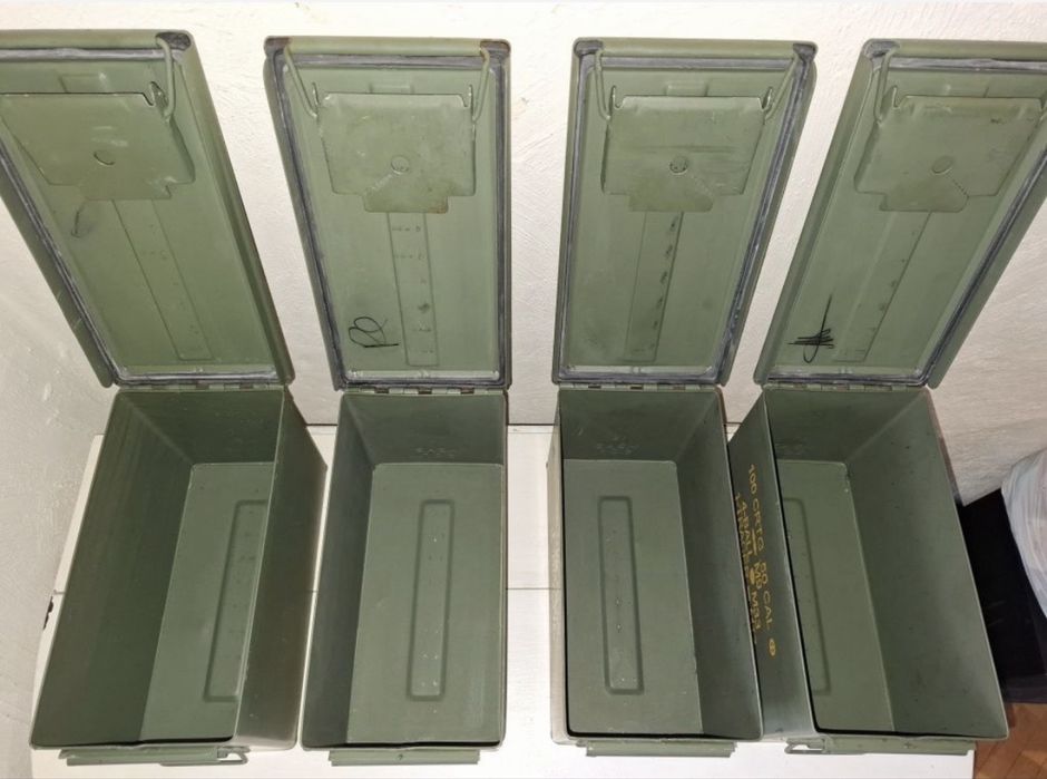 Продам металеві гермітичні ящіки