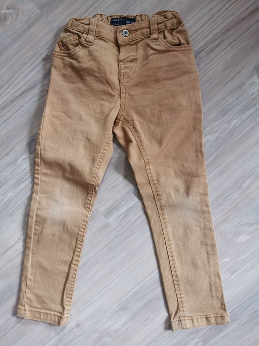 Spodnie jeansowe Reserved r. 110
