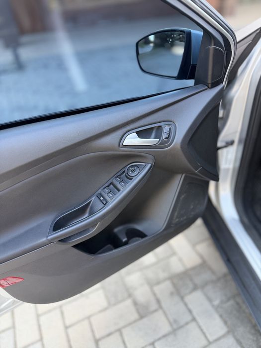 Продам Ford fokus SE