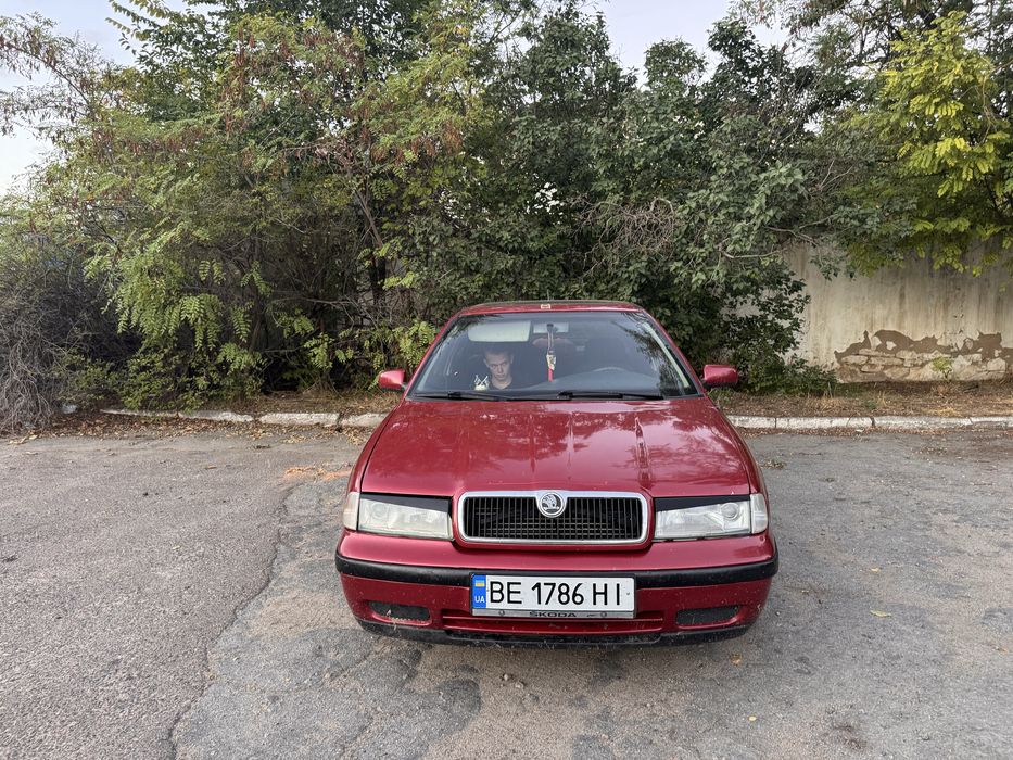 продам шкода октавия тур 1997 г.