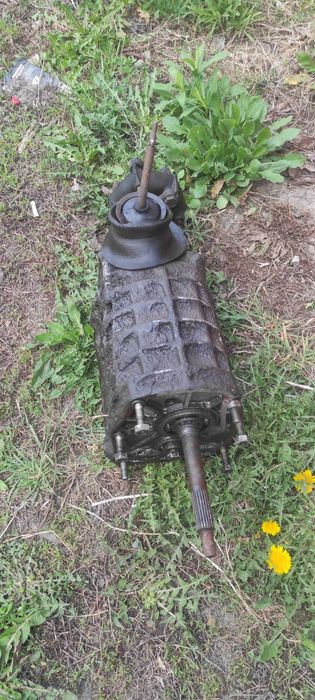 Продається 4ст кпп ВАЗ в робочому стані