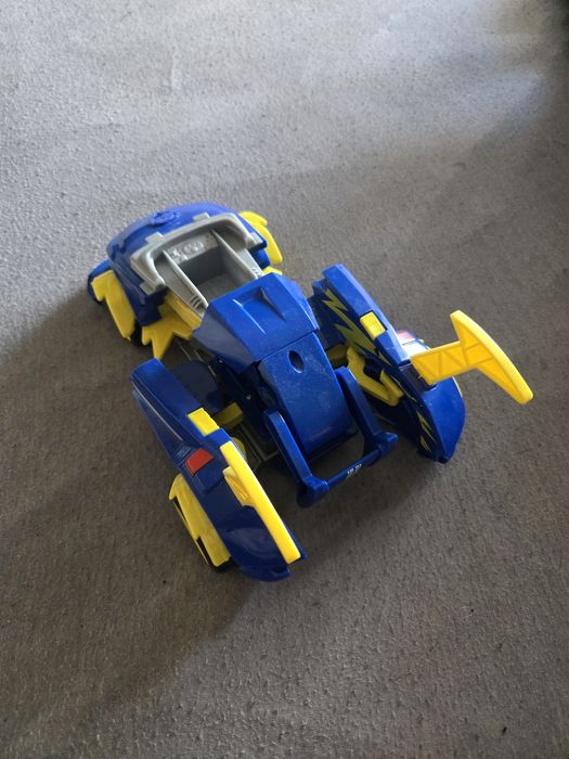 Pojazd transformers psi patrol Chese