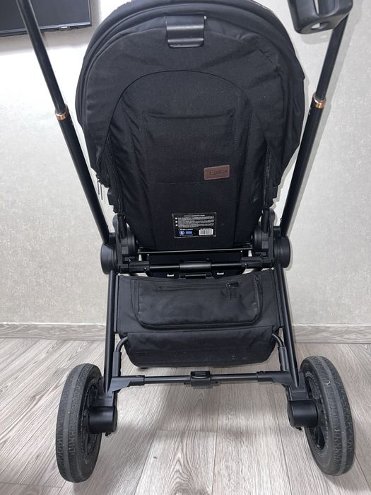 Прогулянковий візок/коляска Carrello Epica